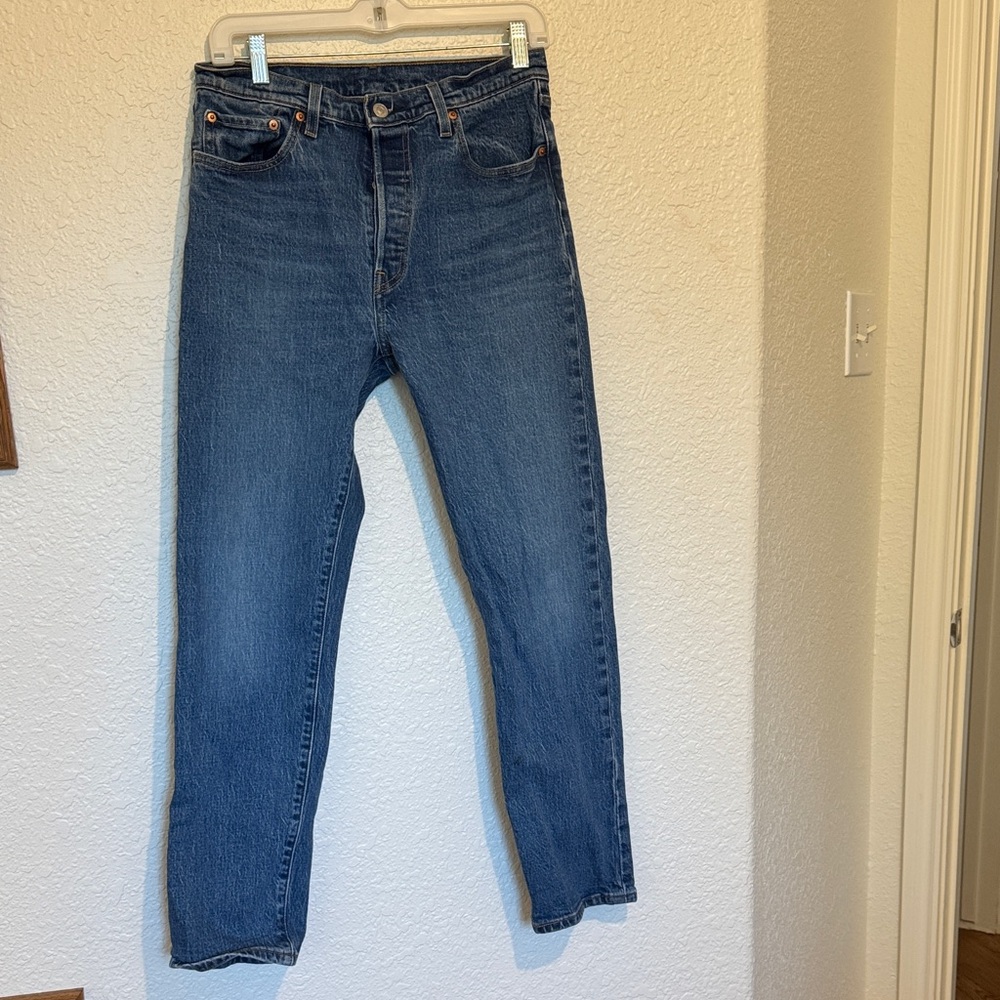 Levi’s 501 Straight leg Classic Blue Denim Jeans